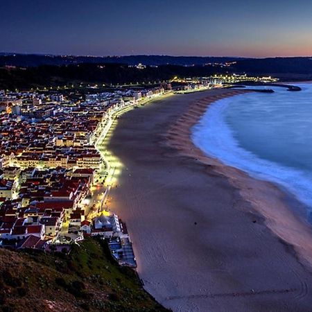 Light Wave Nazare Center 50M Beach Dış mekan fotoğraf