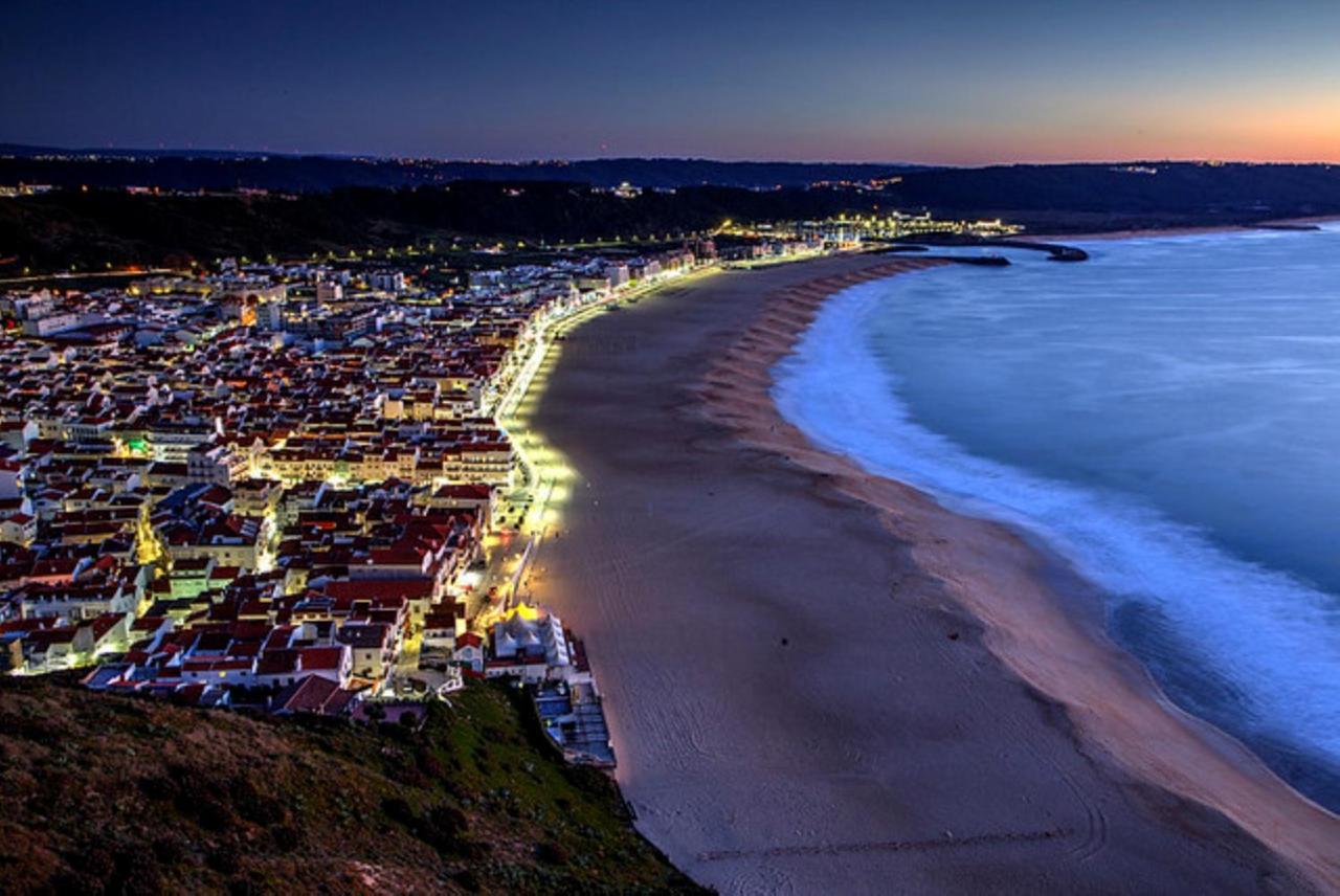 Light Wave Nazare Center 50M Beach Dış mekan fotoğraf